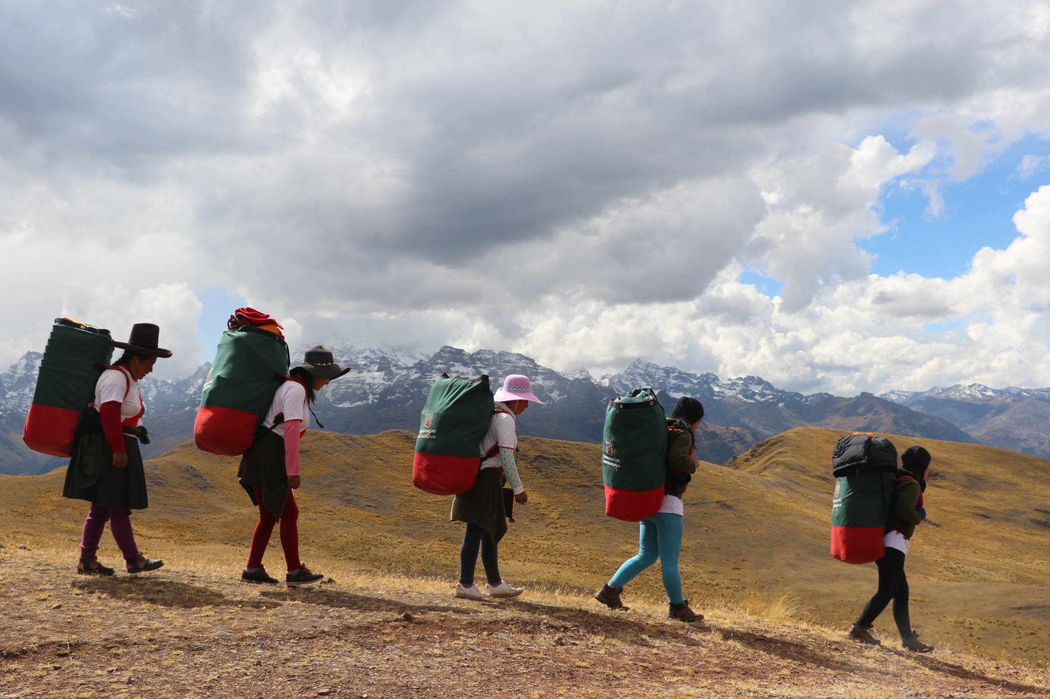 Sustainable Travel & The Inclusion Of Women In Peru. When Others Go Low, We Go High