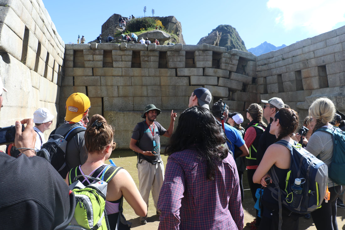 ANCASCOCHA TREK