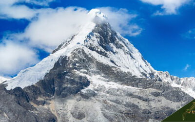 Artesonraju Peru Guide: History, Hiking, Facts, Maps, and Tours