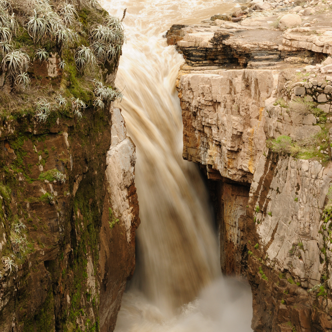 Rio Cotahuasi Peru Guide: Tours, Hiking, Maps, Buildings, Facts and History