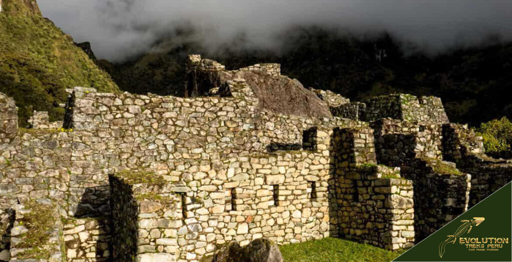 Sayacmarca Peru Guide: Tours, Hiking, Maps, Buildings, Facts and History 17 Sayacmarca Peru Guide: Tours, Hiking, Maps, Buildings, Facts and History